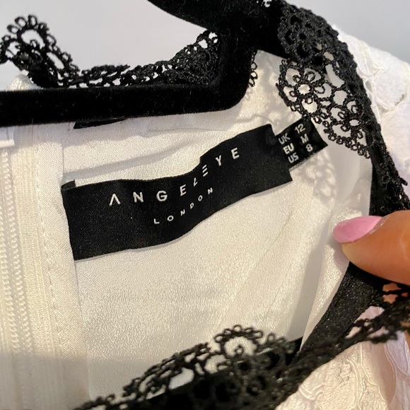 ANGELEYE White Lace Dress - Picture 6 of 6